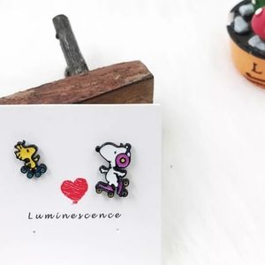 2/$15✨PEANUTS ENAMEL HYPOALLERGENIC STUD EARRINGS